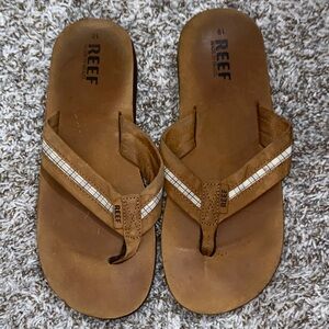 Reef Tan and Cream Sandals